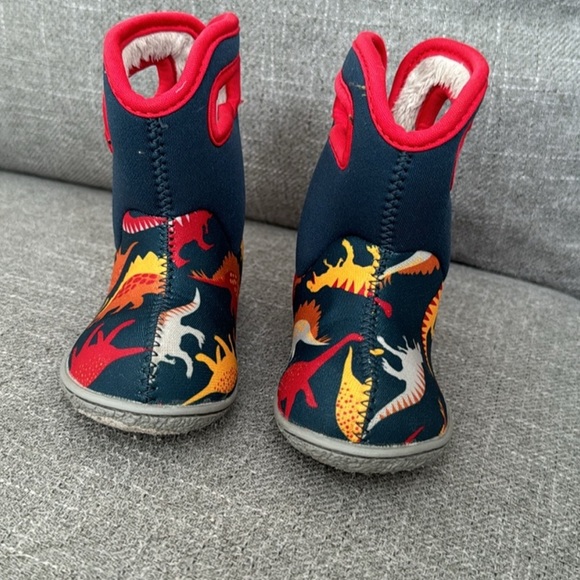 Waterproof BOGS winter boots - Picture 2 of 4